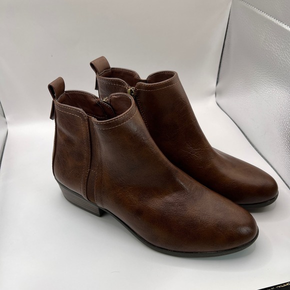 Michael Shannon Brown Colton Ankle Boots Side Zip Faux Leather Women's Size 8‎ - Picture 2 of 9